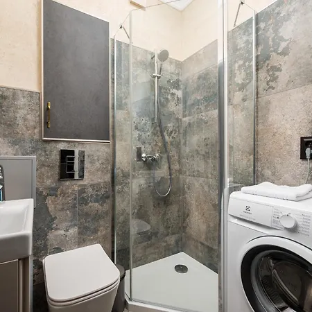 Widok By Bookinghost *